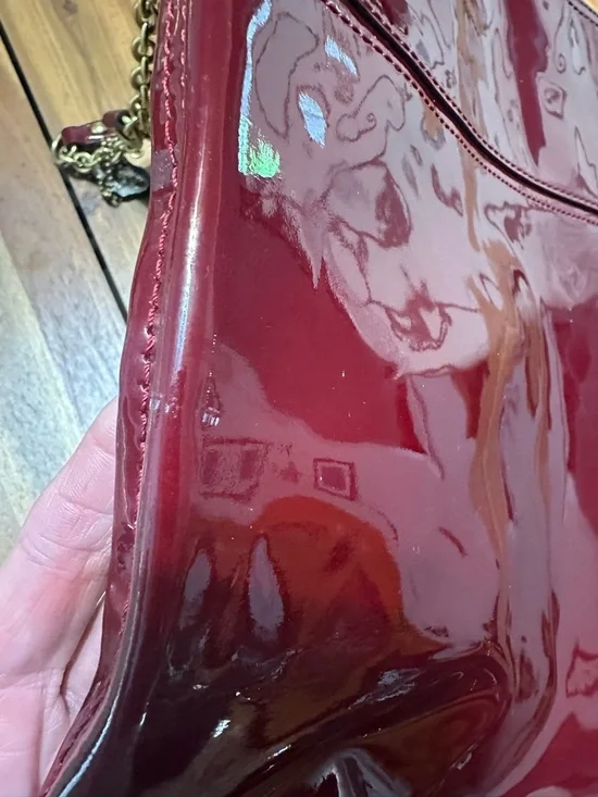 Coach Poppy Glossy Patent Leather Slim Shoulder Bag in Burgundy with Gold Chain - Picture 12 of 13